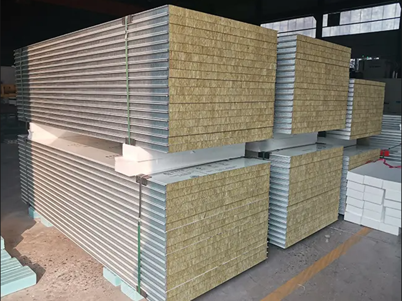 機制巖棉凈化板